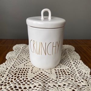 Rae Dunn CRUNCHY Canister with loop lid